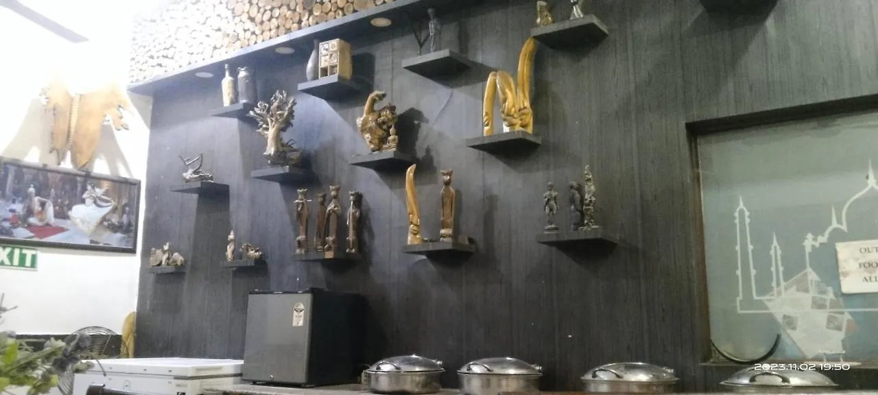 Hotel Taj Home Stay 500Mtr Taj Mahal Tajganj